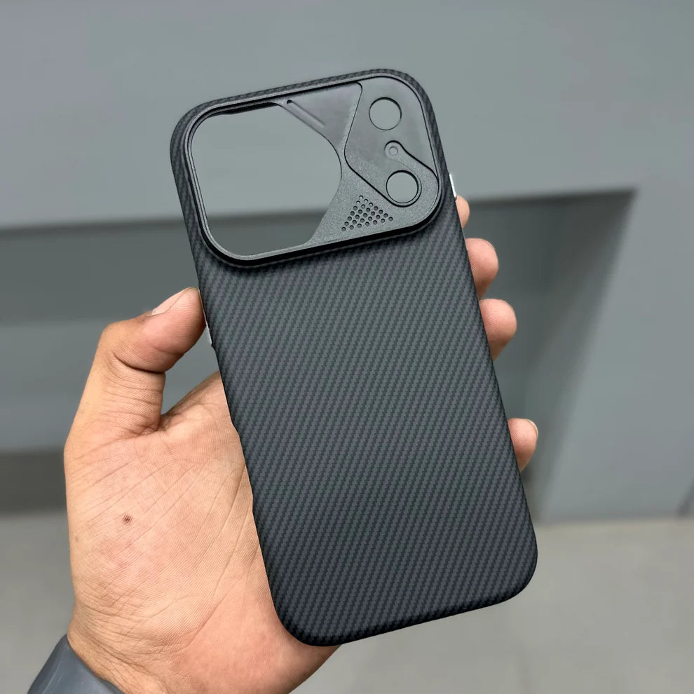 Carbon Drip Case (iPhone 17 Pro Max) Black