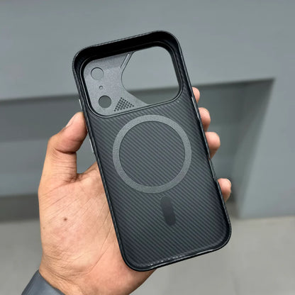 Carbon Drip Case (iPhone 17 Pro Max) Black