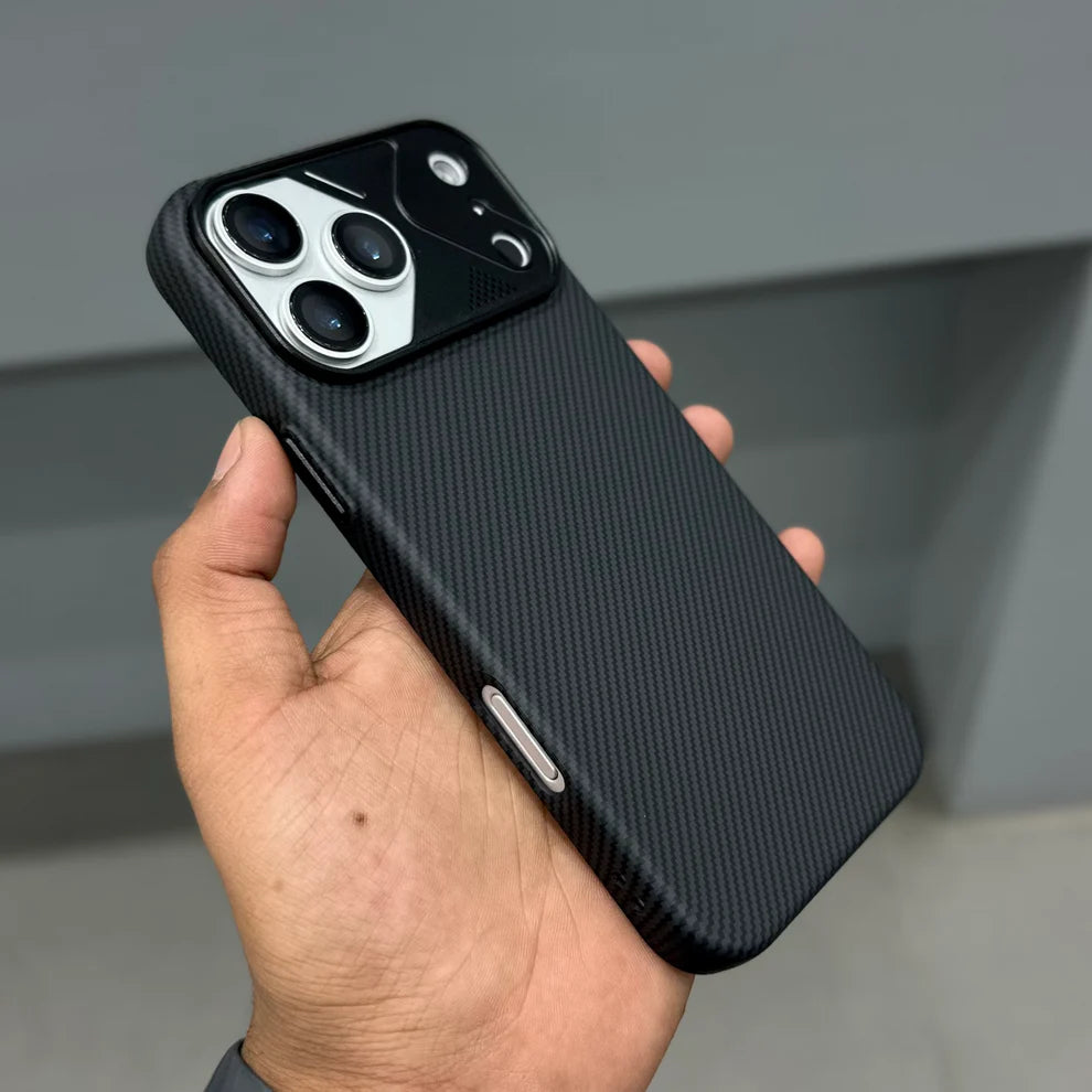 Carbon Drip Case (iPhone 17 Pro Max) Black